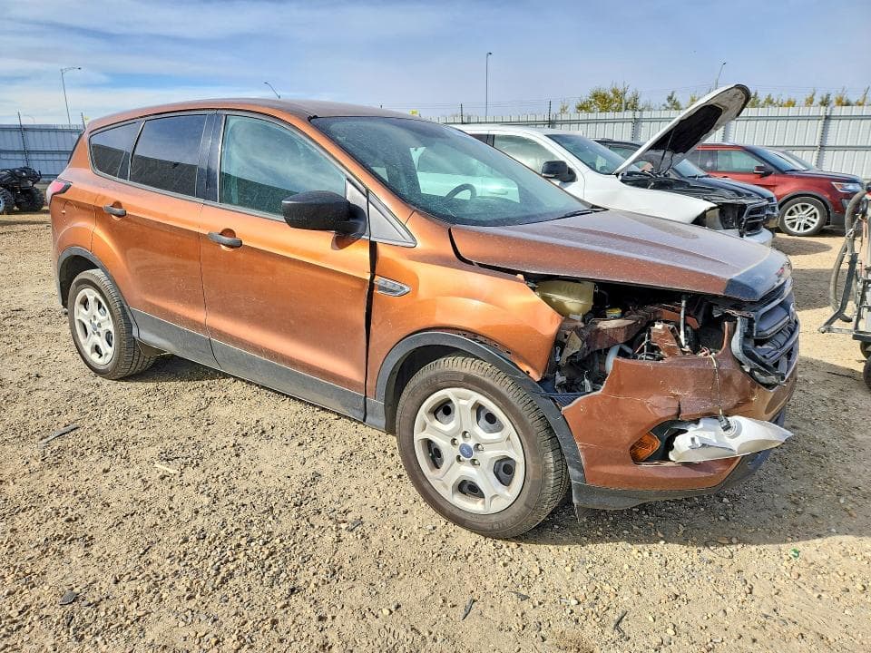 2017 FORD ESCAPE S 4