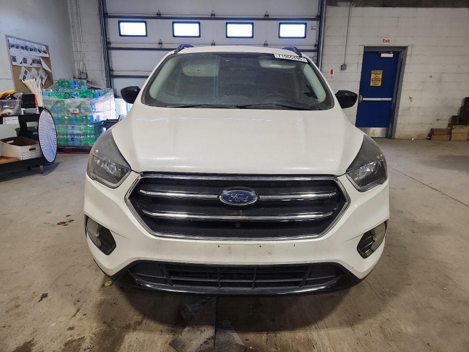 2017 FORD ESCAPE SE 5