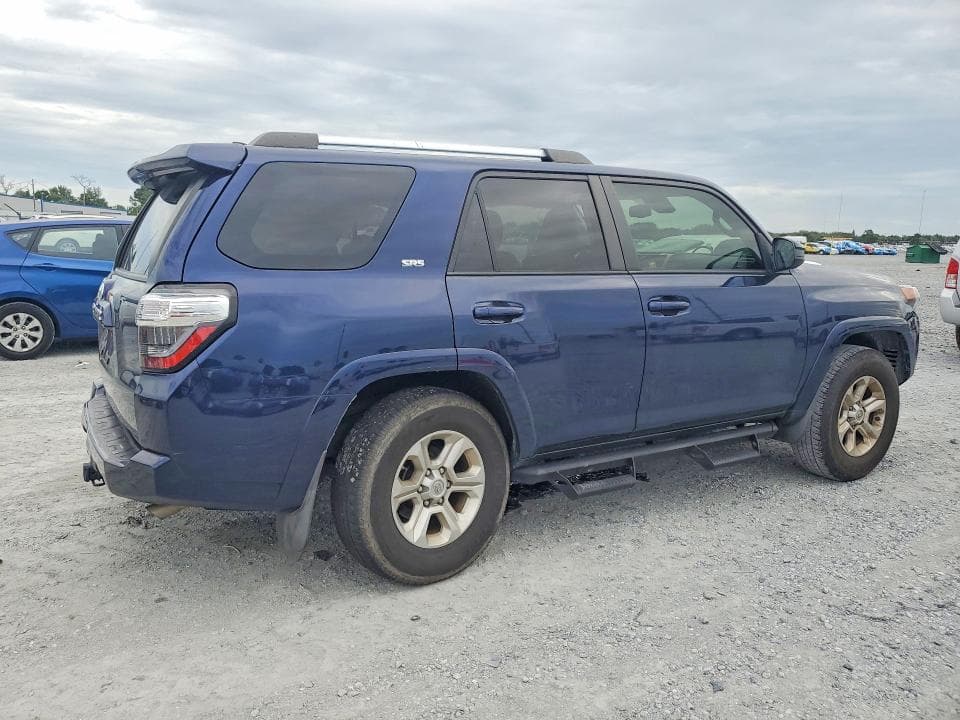 2020 TOYOTA 4RUNNER SR5 3