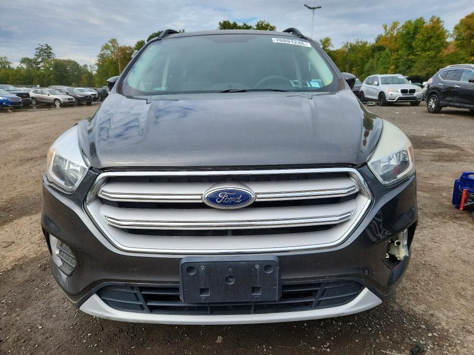 2018 FORD ESCAPE SE 5