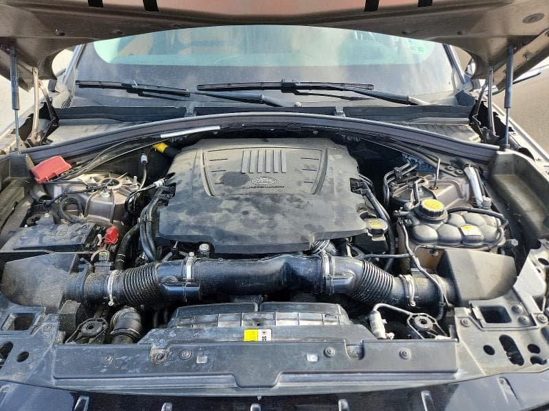 2018 LAND ROVER RANGE ROVER VELAR SE 12