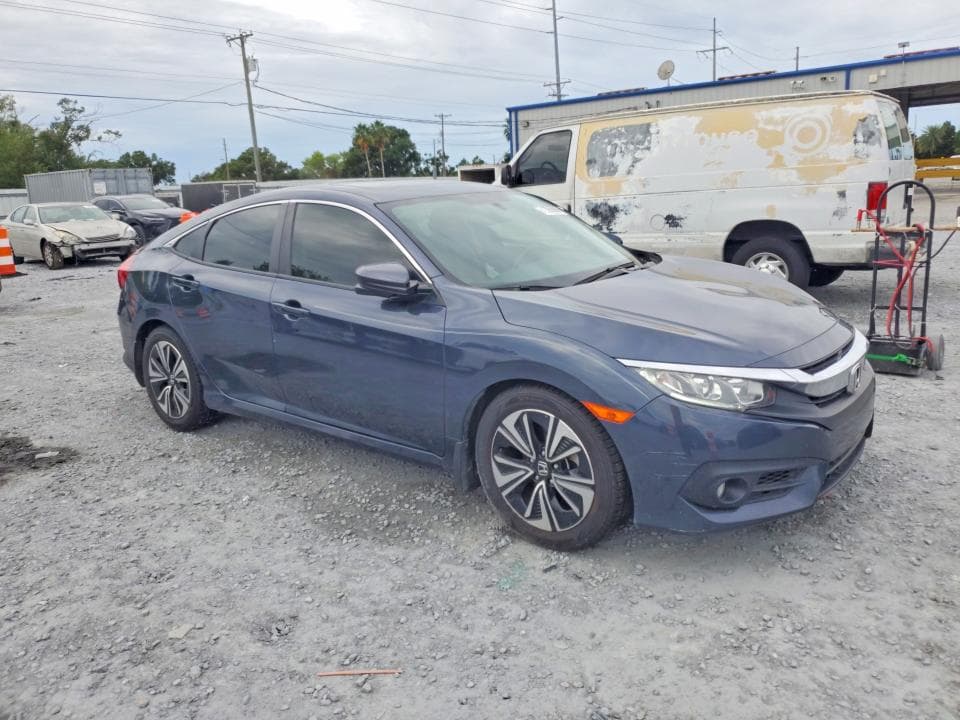 2018 HONDA CIVIC EXL 4