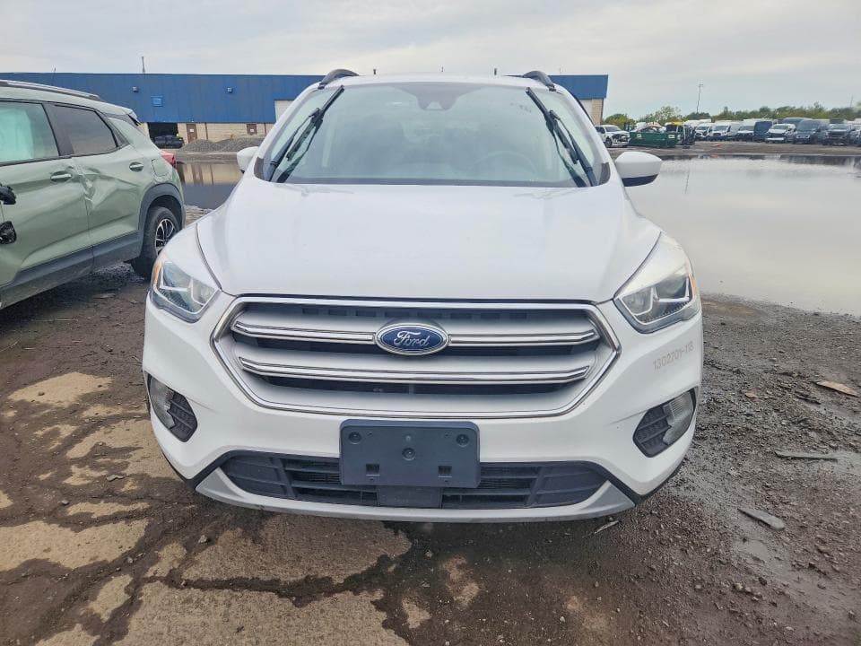 2018 FORD ESCAPE SEL 5