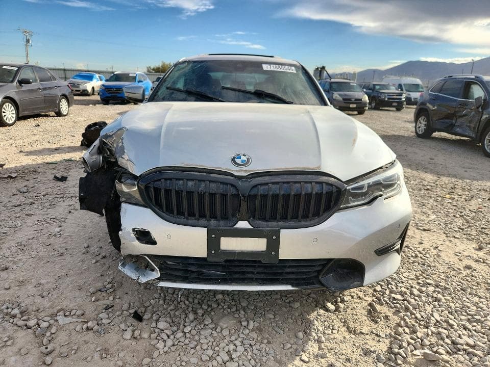 2019 BMW 330I 5