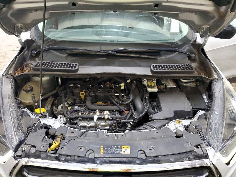 2019 FORD ESCAPE SE 12