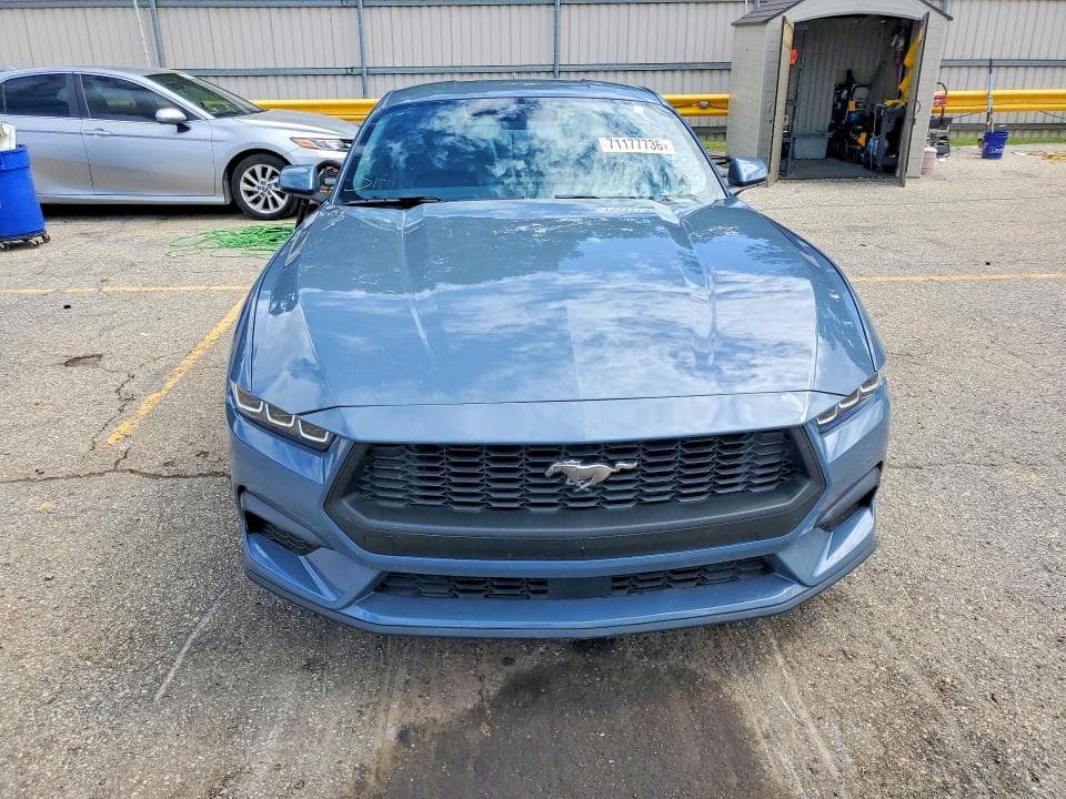 2024 FORD MUSTANG 5
