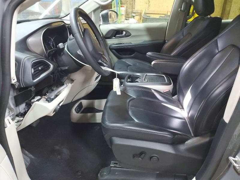 2023 CHRYSLER PACIFICA HYBRID TOURING L 7