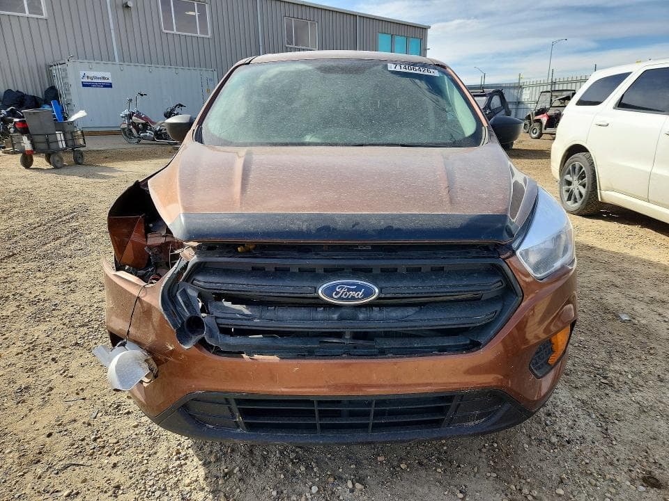 2017 FORD ESCAPE S 5