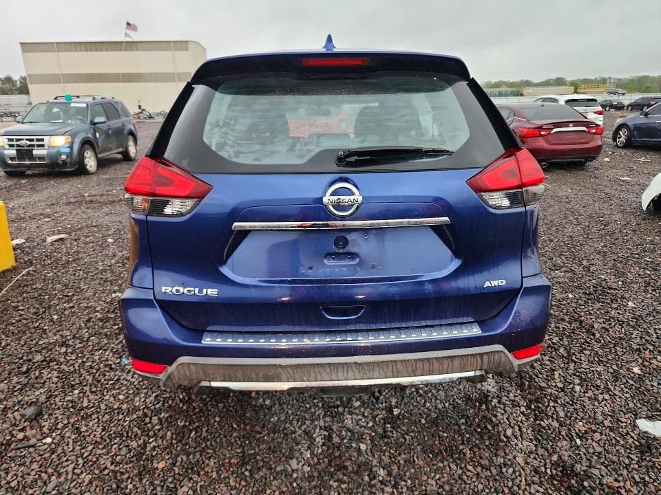 2017 NISSAN ROGUE S 6