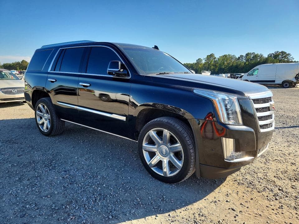 2018 CADILLAC ESCALADE LUXURY 4