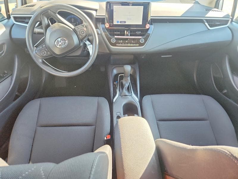 2026 TOYOTA COROLLA LE 8