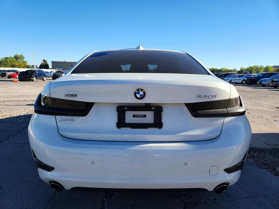 2021 BMW 330XI 6
