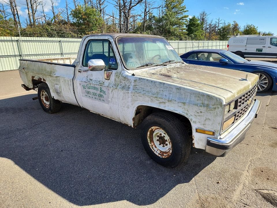 1985 CHEVROLET C10 4