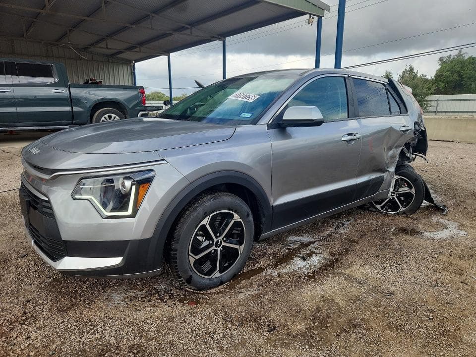 2026 KIA NIRO LX