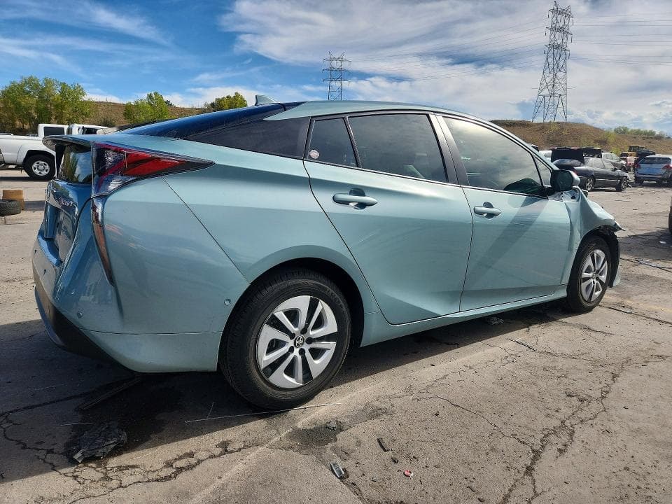 2018 TOYOTA PRIUS TWO 3