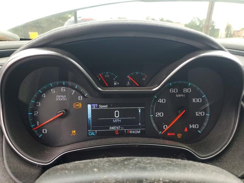 2017 CHEVROLET IMPALA LT 9