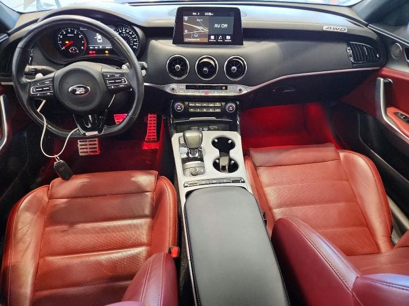 2018 KIA STINGER GT2 8