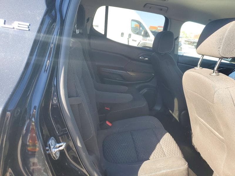 2017 GMC ACADIA SLE 11