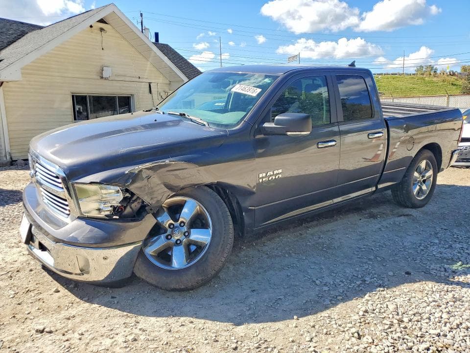2018 RAM 1500 SLT - 1