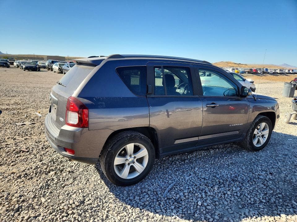 2017 JEEP COMPASS LATITUDE 3
