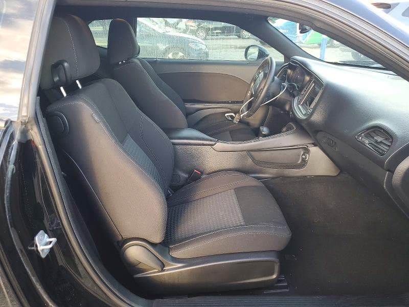 2019 DODGE CHALLENGER SXT 10