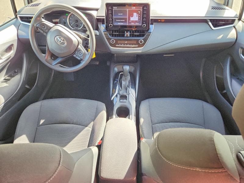 2020 TOYOTA COROLLA LE 8