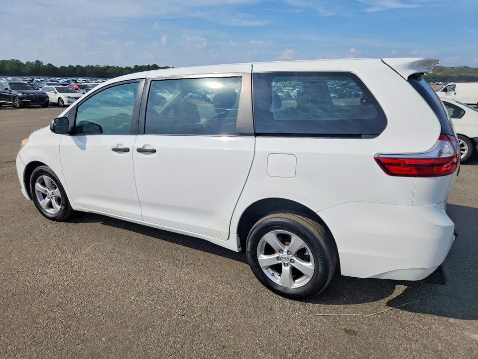 2017 TOYOTA SIENNA L 7-PASSENGER 2