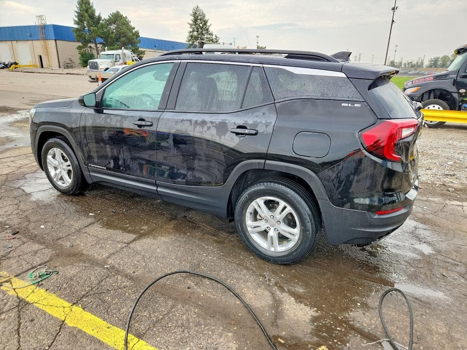 2022 GMC TERRAIN SLE 2