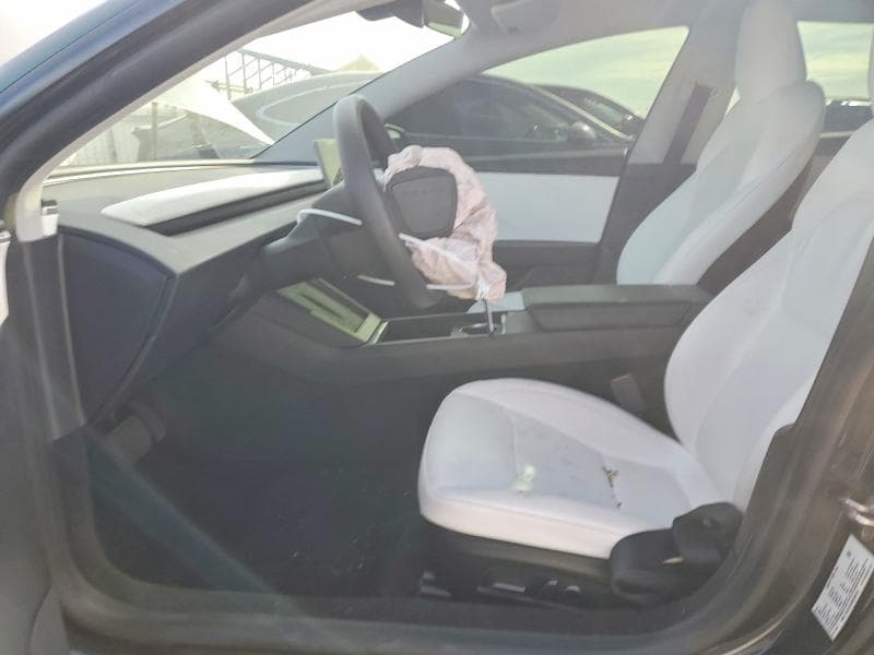 2024 TESLA MODEL 3 7