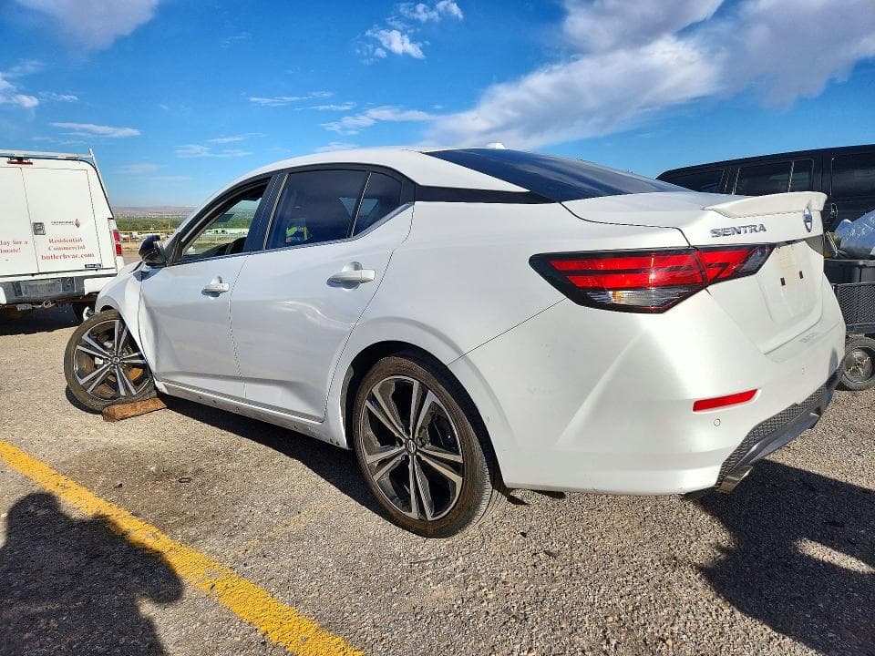 2023 NISSAN SENTRA SR 2