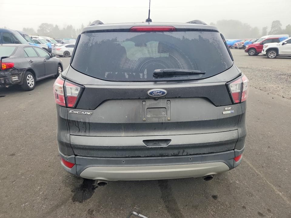 2017 FORD ESCAPE SE 6