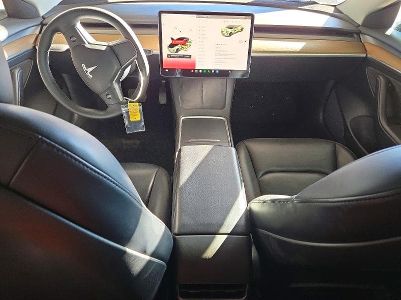 2023 TESLA MODEL 3 8
