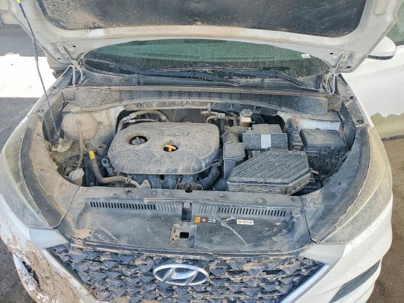 2020 HYUNDAI 4DR 12