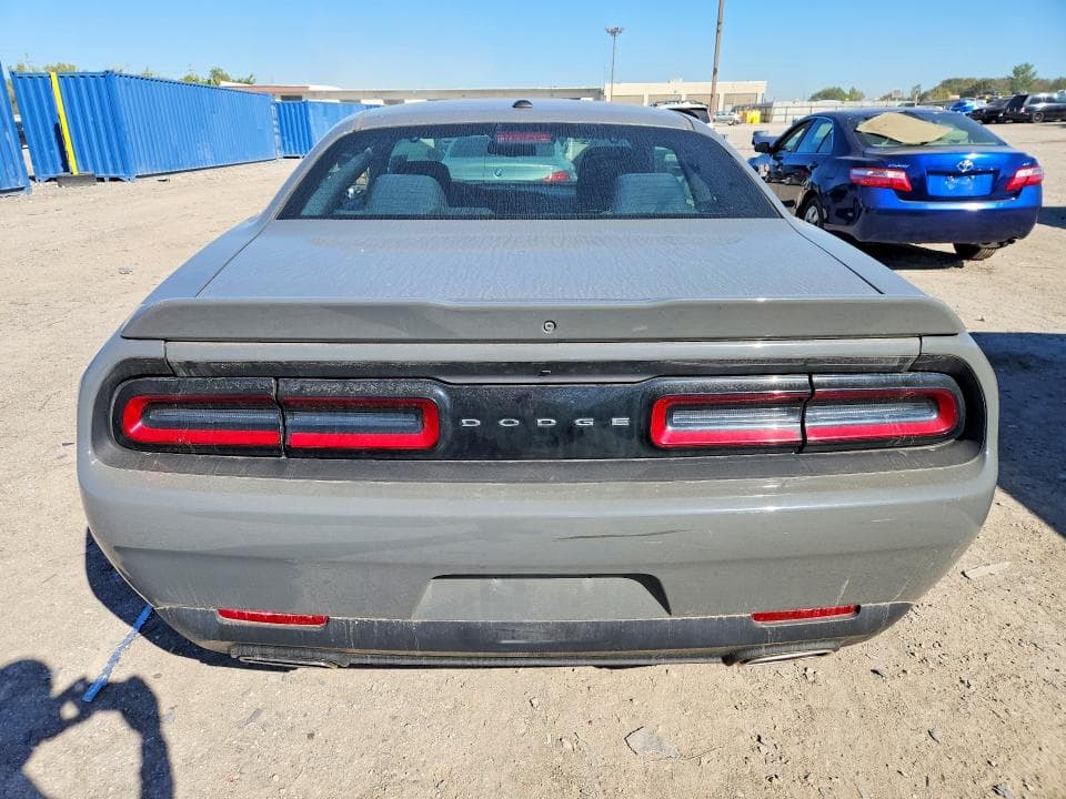 2018 DODGE CHALLENGER SXT 6