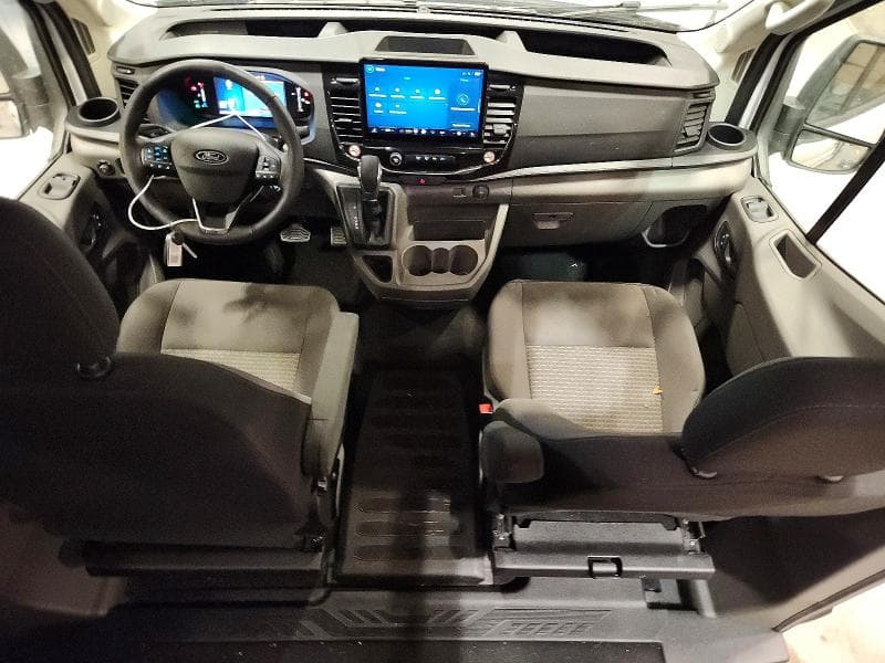 2026 FORD TRANSIT T-350 8