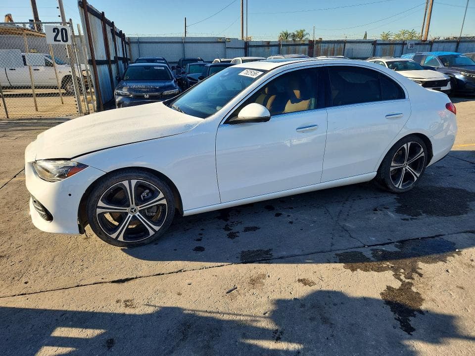2022 MERCEDES-BENZ C 300