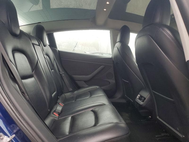 2022 TESLA MODEL 3 10