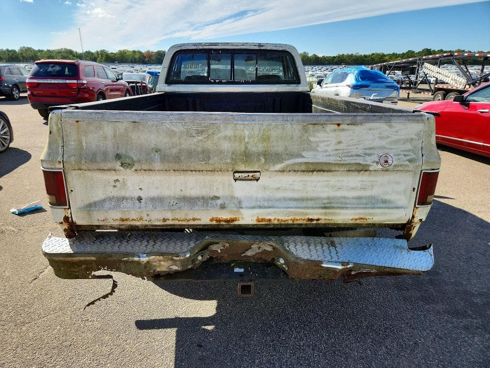 1985 CHEVROLET C10 6