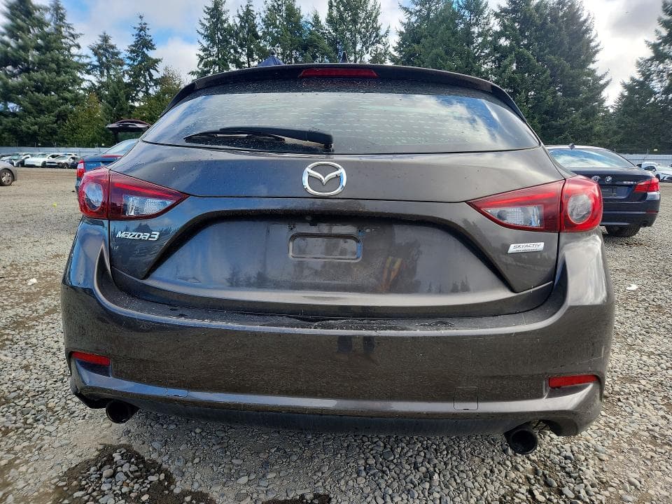 2018 MAZDA 3 TOURING 6