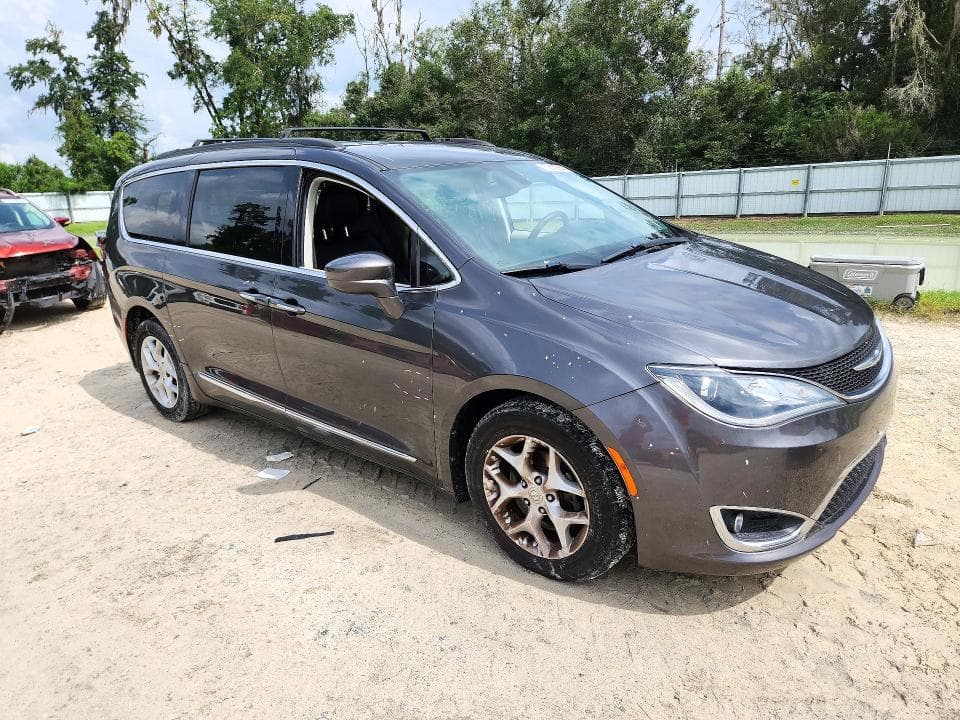 2017 CHRYSLER PACIFICA TOURING L 4