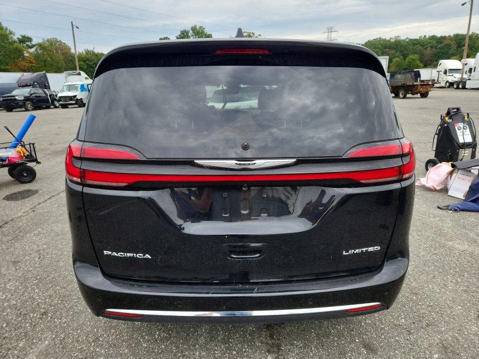 2026 CHRYSLER PACIFICA LIMITED 6