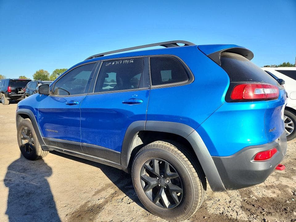 2017 JEEP CHEROKEE TRAILHAWK 2