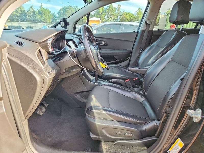 2019 CHEVROLET TRAX 1LT 7