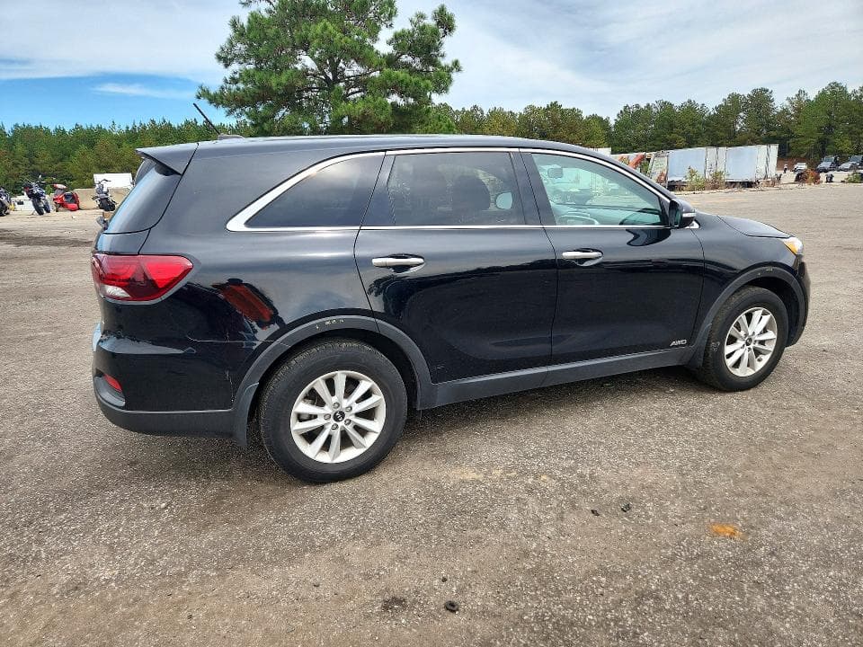 2019 KIA SORENTO LX 3