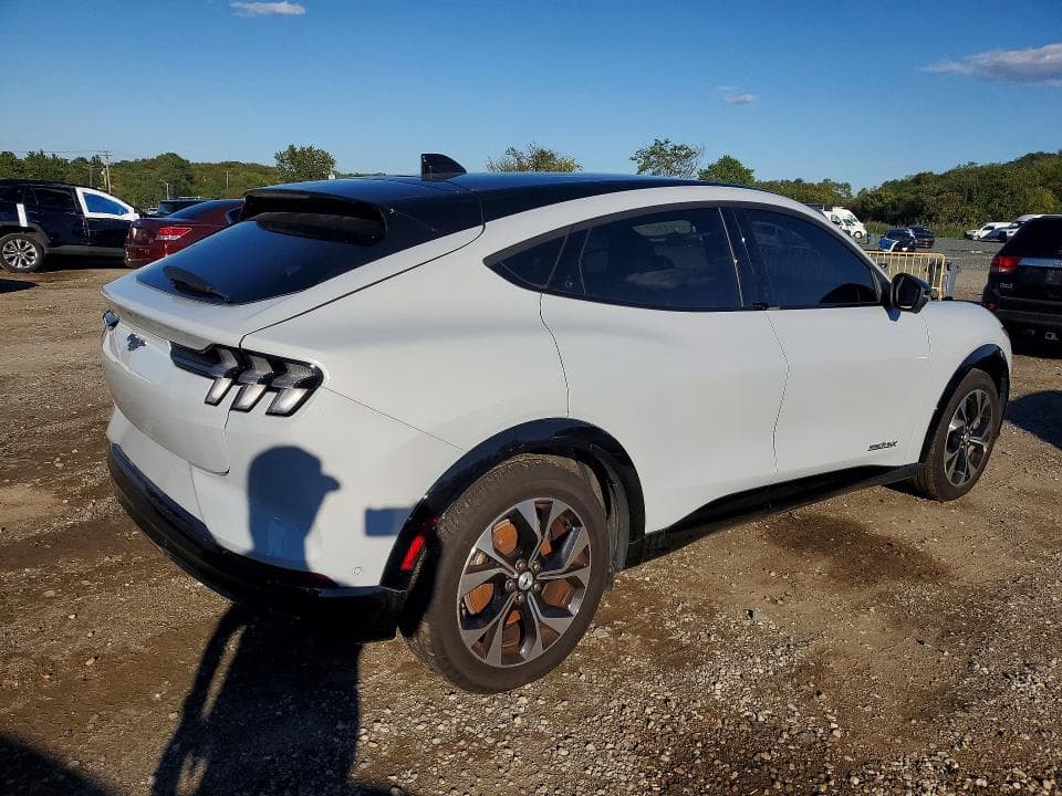 2023 FORD MUSTANG MACH-E PREMIUM 3