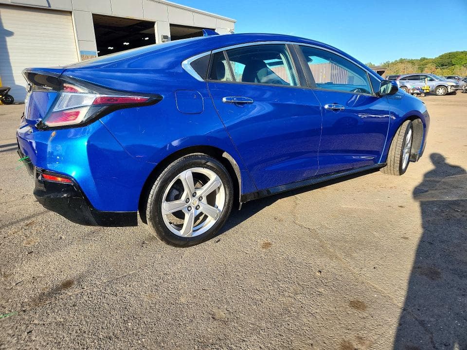 2017 CHEVROLET VOLT LT 3