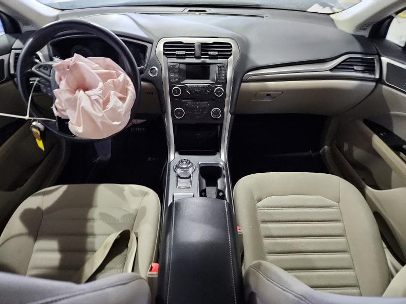 2017 FORD FUSION SE 8