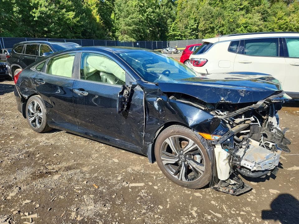 2018 HONDA CIVIC TOURING 4