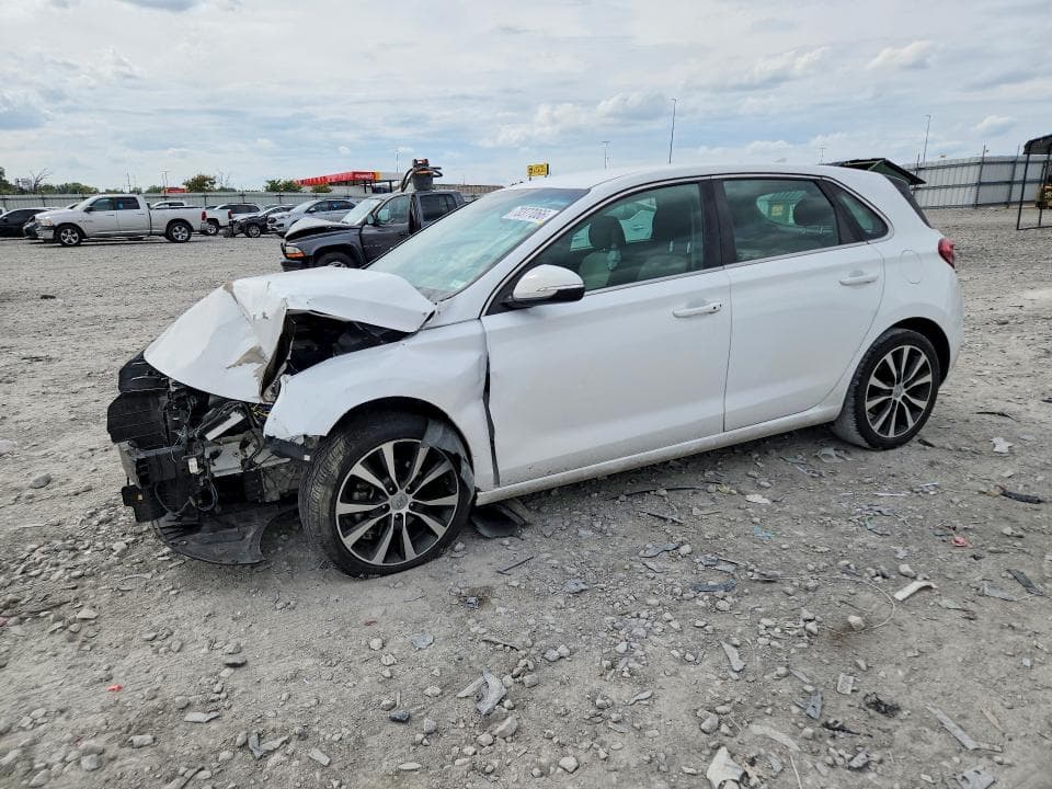 2018 HYUNDAI ELANTRA GT BASE