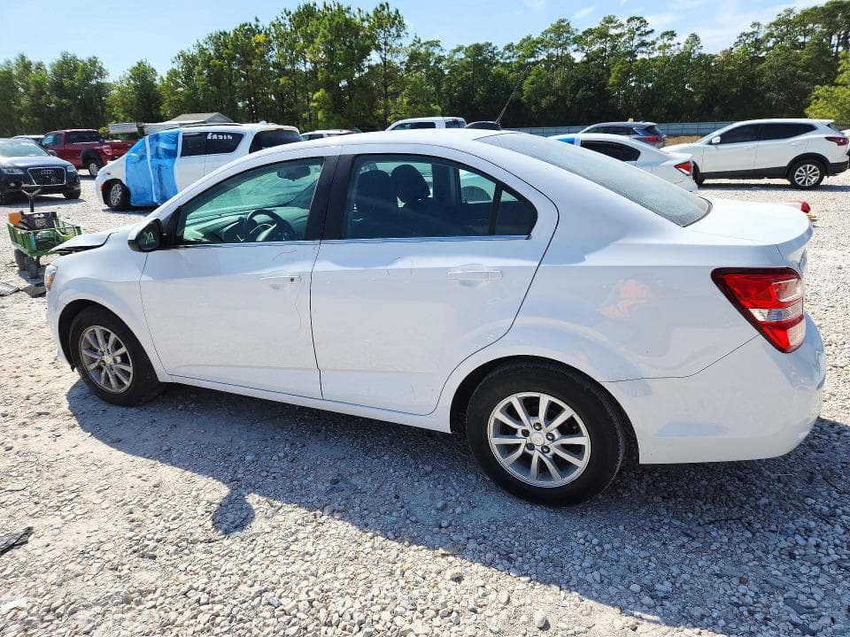 2020 CHEVROLET SONIC LT 2